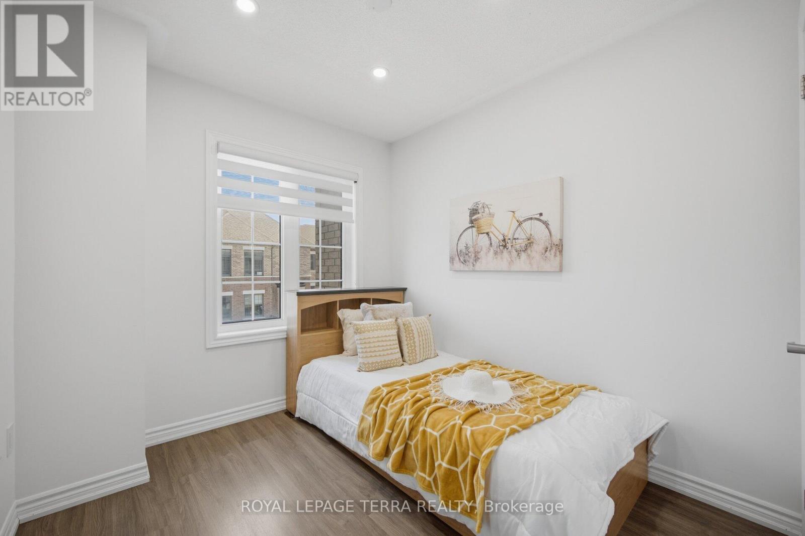 38 Hallmark Way Property Photo 27
