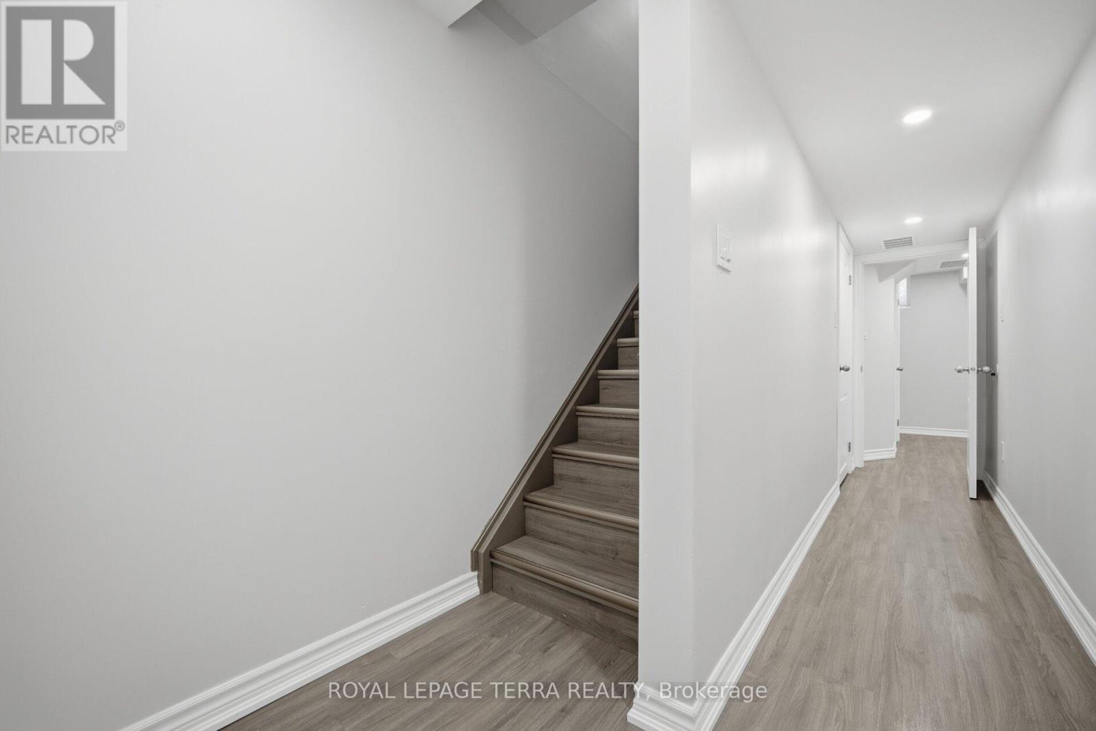 38 Hallmark Way Property Photo 35