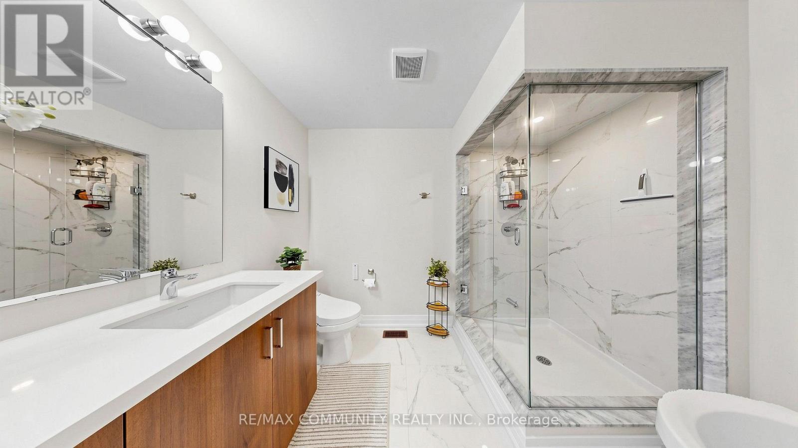 1034 Skyridge Boulevard Property Photo 22