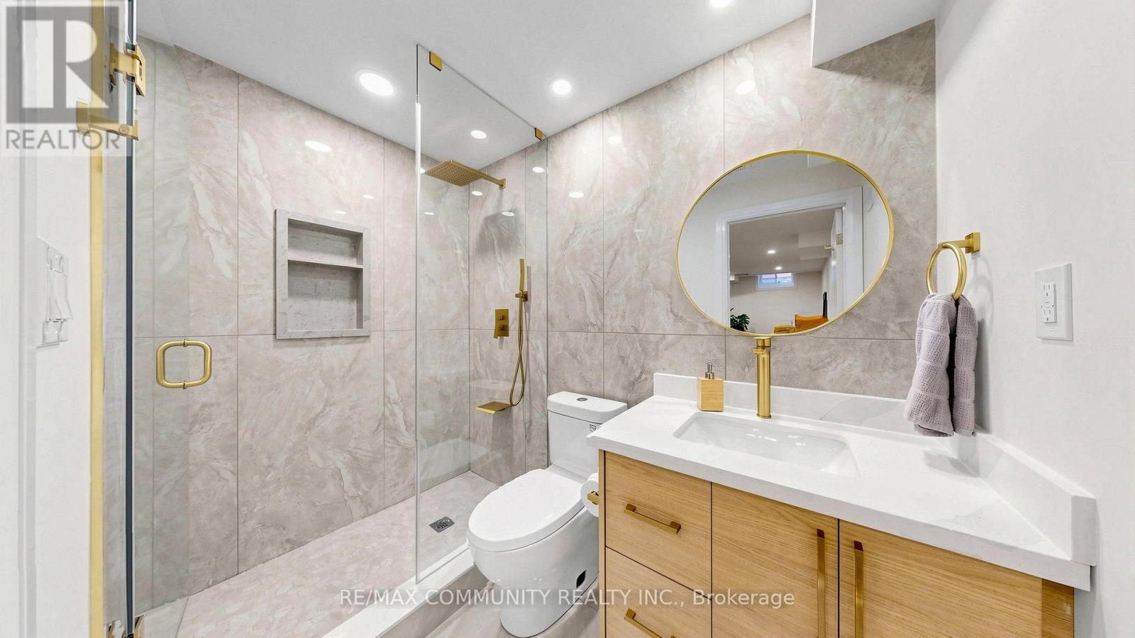 1034 Skyridge Boulevard Property Photo 35