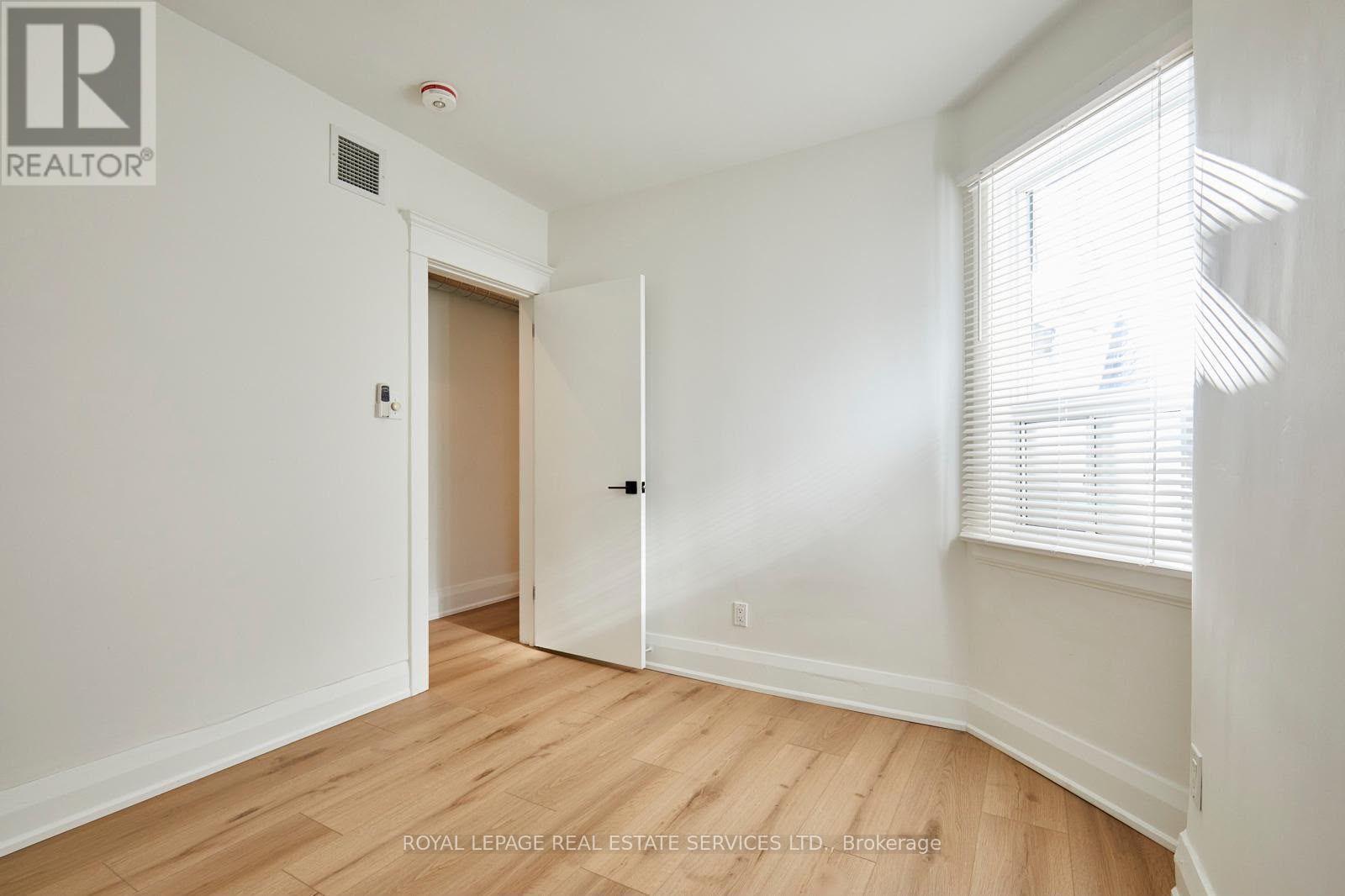 2nd Floor - 927 Kingston Road Property Photo 14