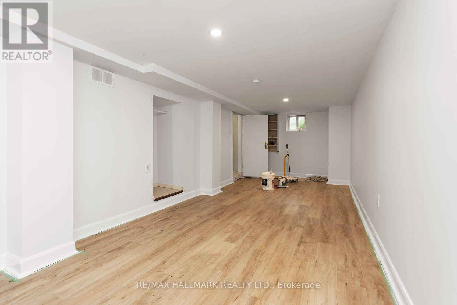 31 Thora Avenue Property Photo 8