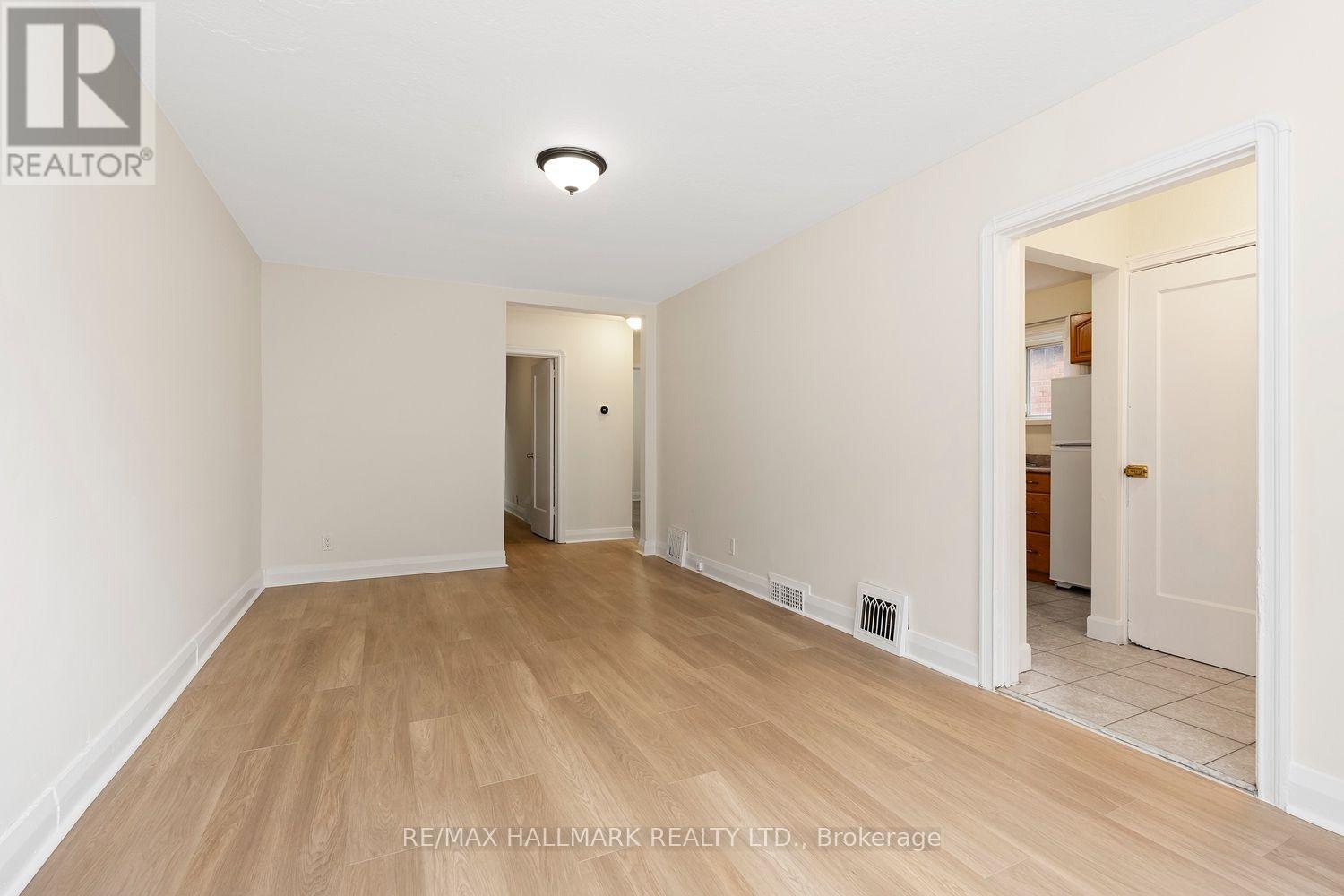31 Thora Avenue Property Photo 15