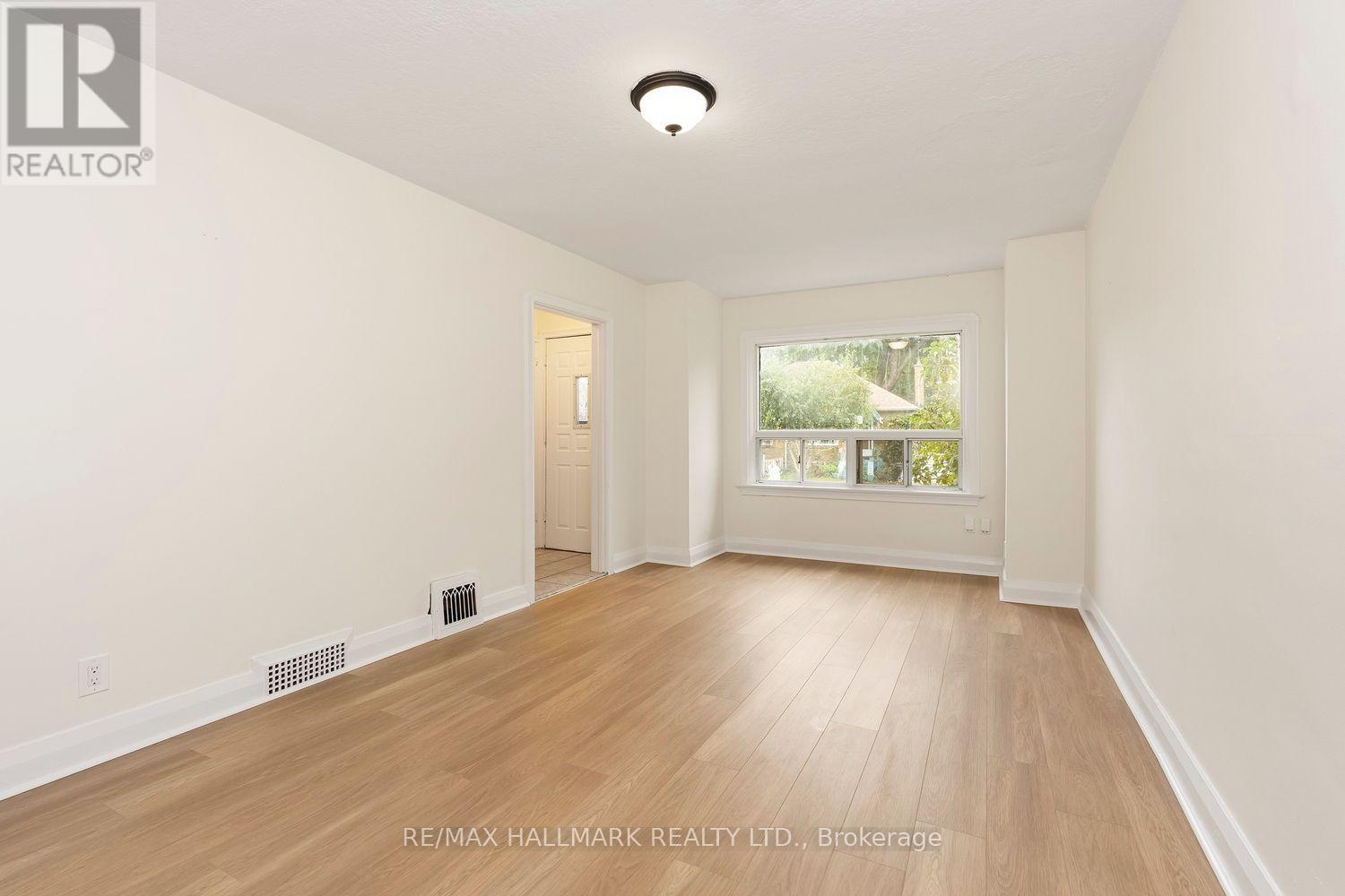 31 Thora Avenue Property Photo 16