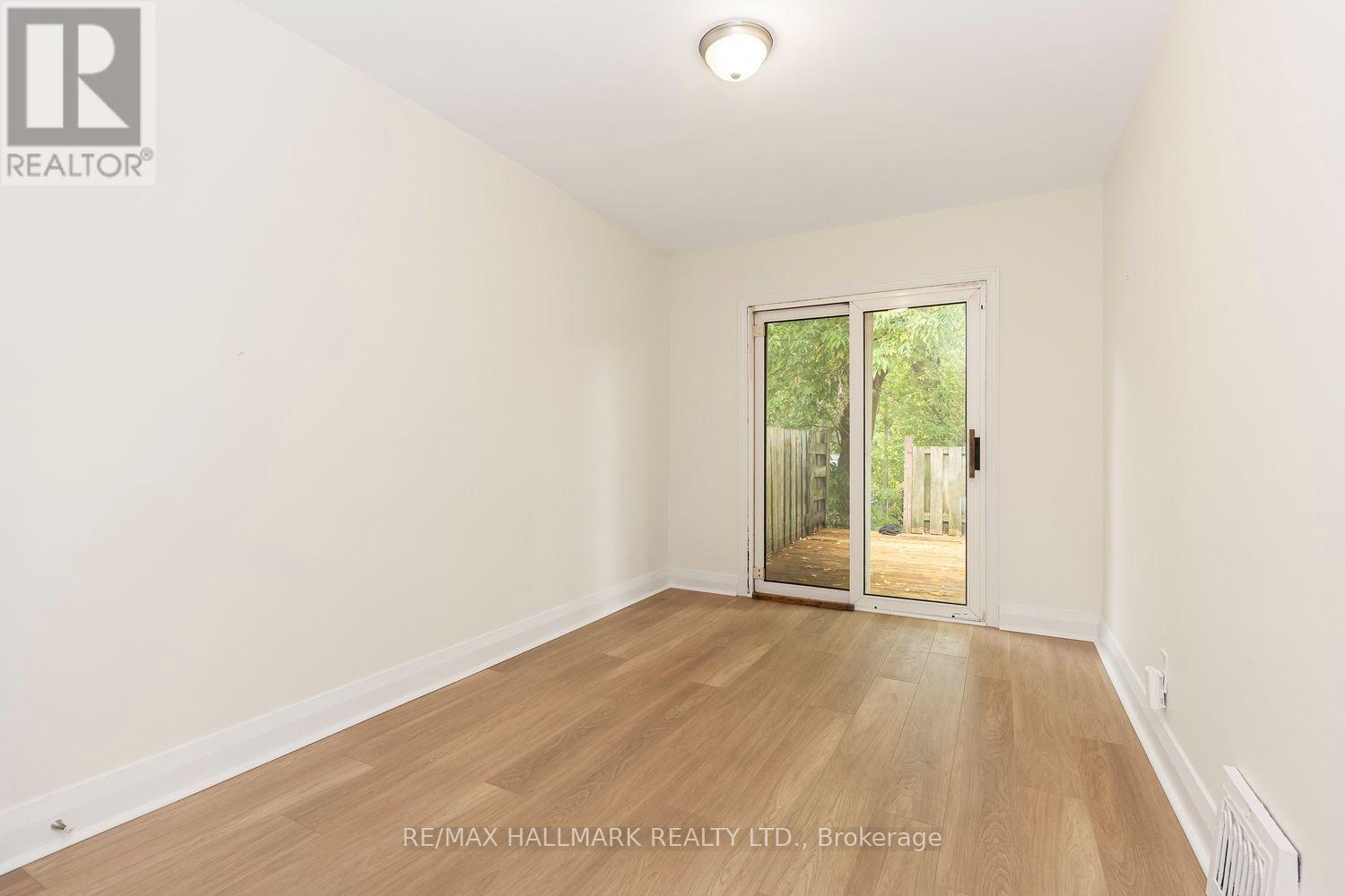 31 Thora Avenue Property Photo 20