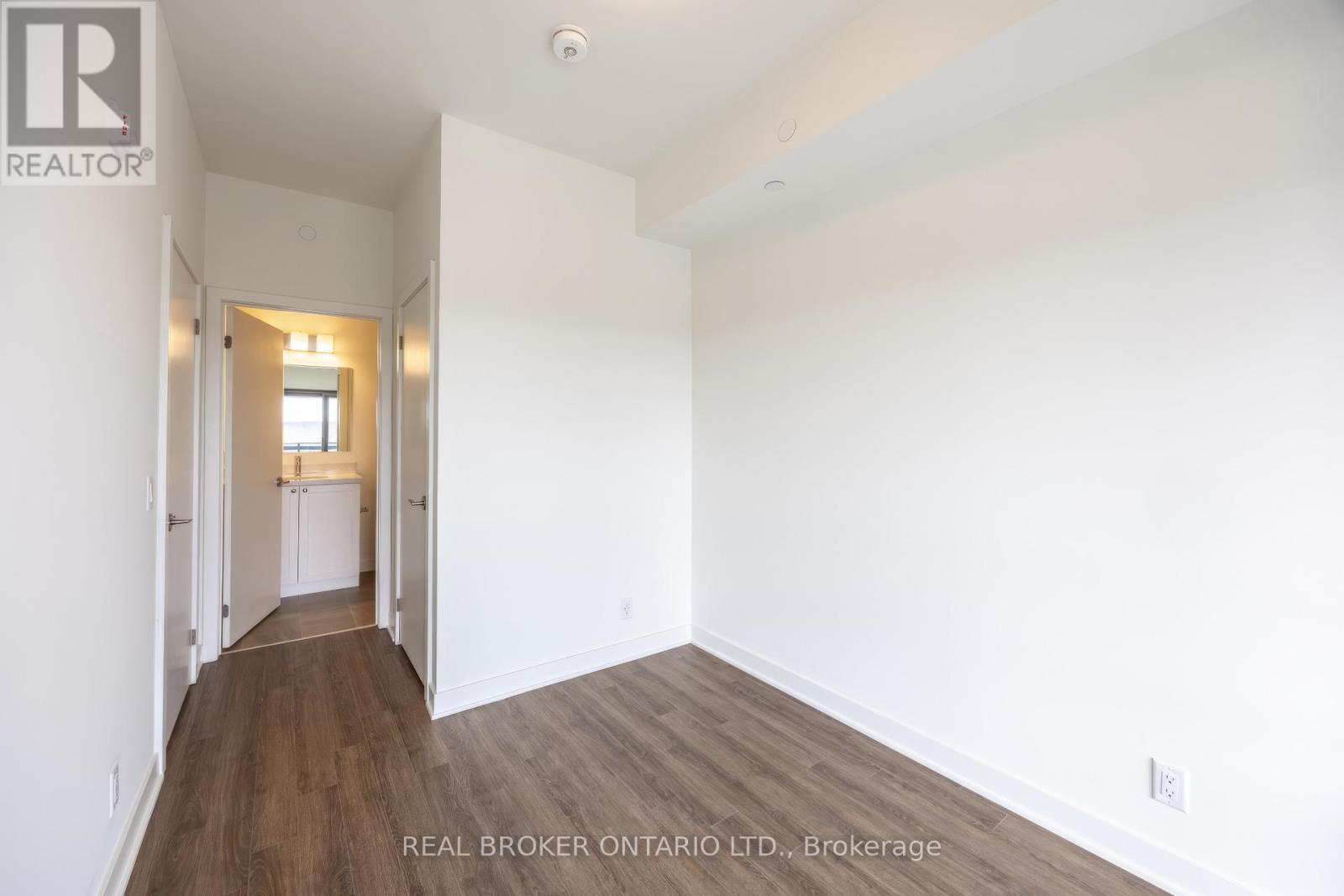 402 - 51 Clarington Boulevard Property Photo 12