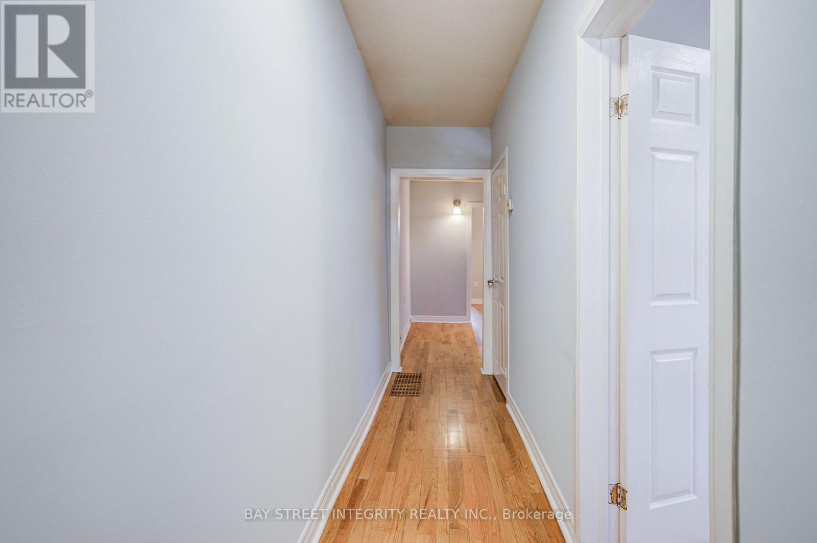 19 Robinson Avenue Property Photo 5