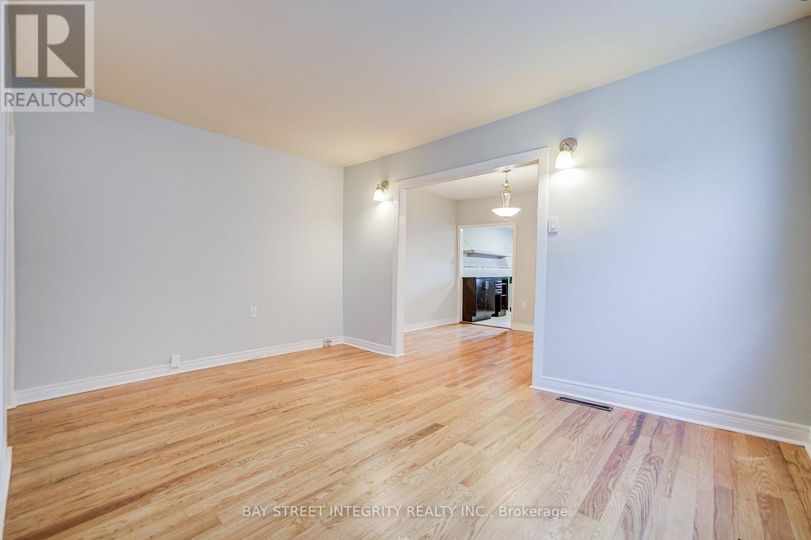 19 Robinson Avenue Property Photo 15