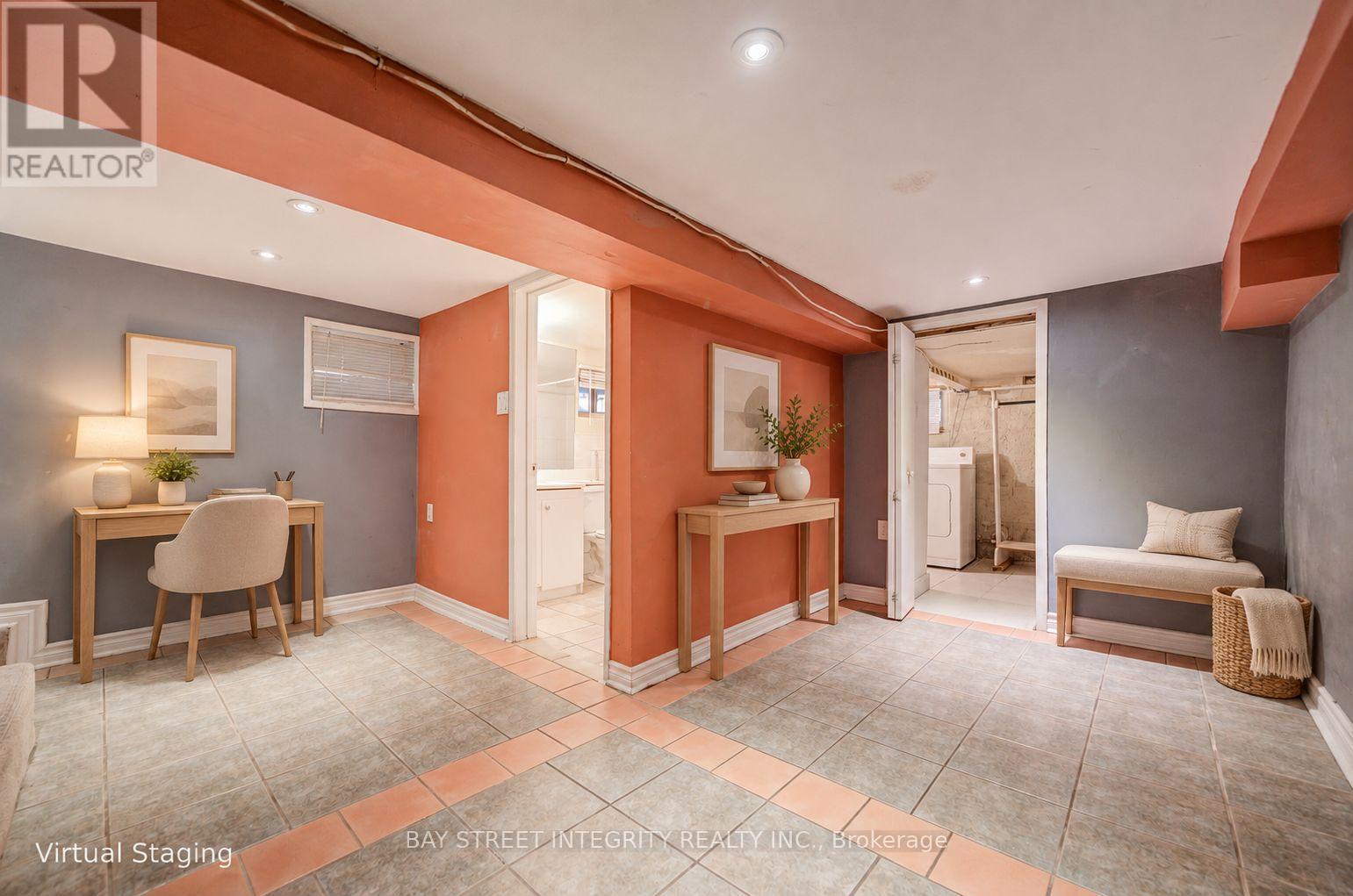 19 Robinson Avenue Property Photo 37