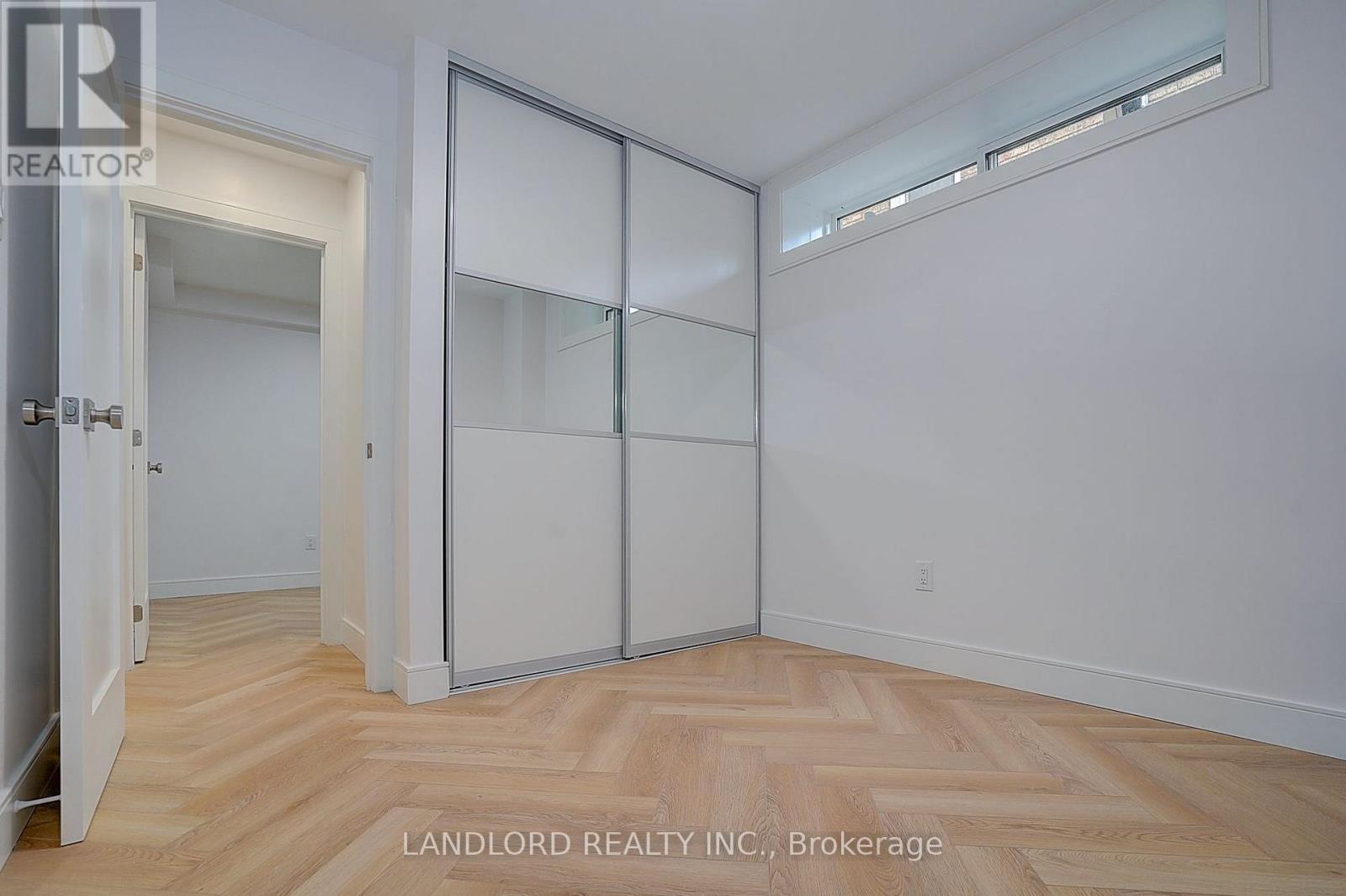 Unit 4 - 1344 Pape Avenue Property Photo 41