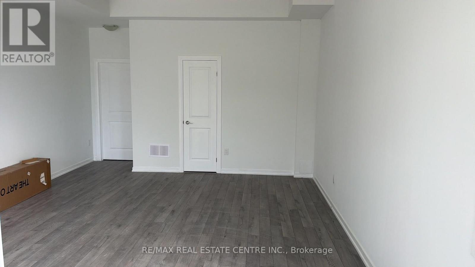 223 Monarch Avenue Property Photo 7