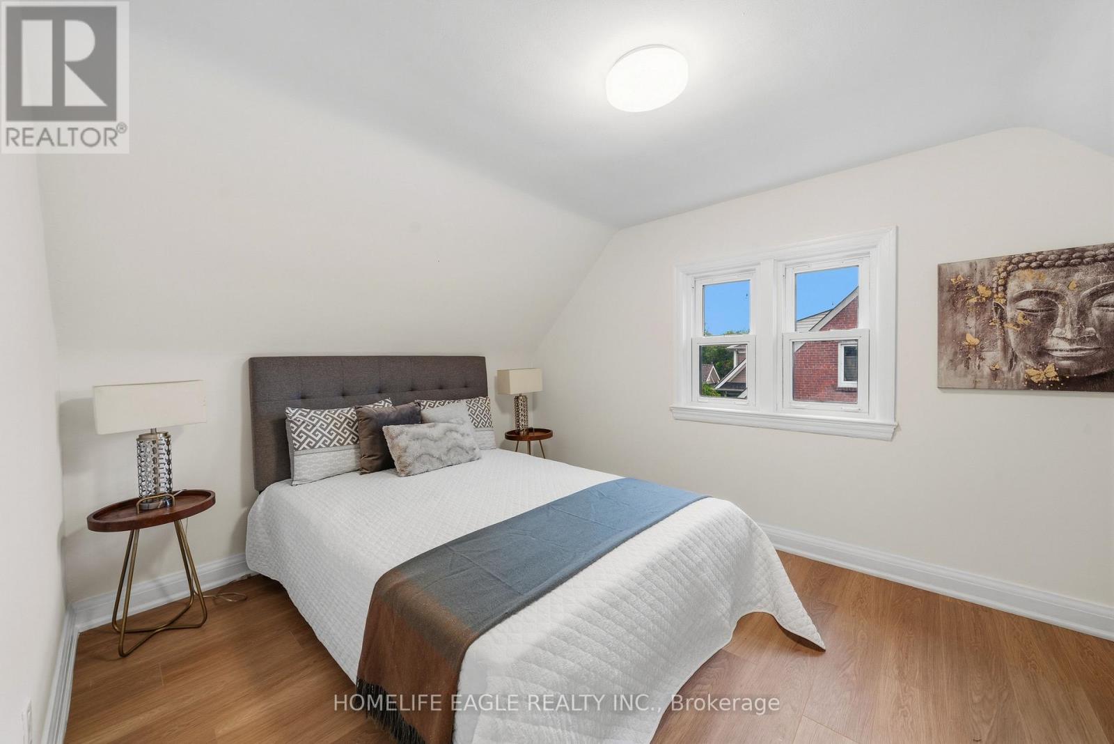 82 Scarborough Heights Boulevard Property Photo 10