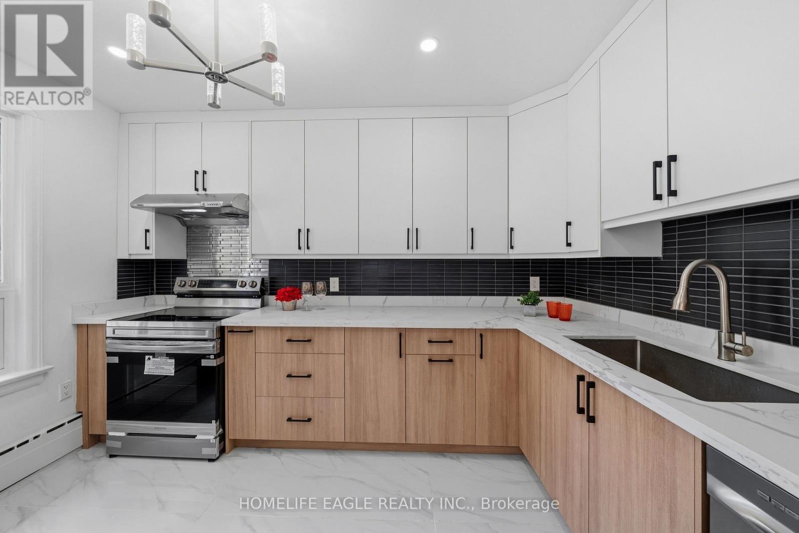 3 Bluewater Avenue Property Photo 8