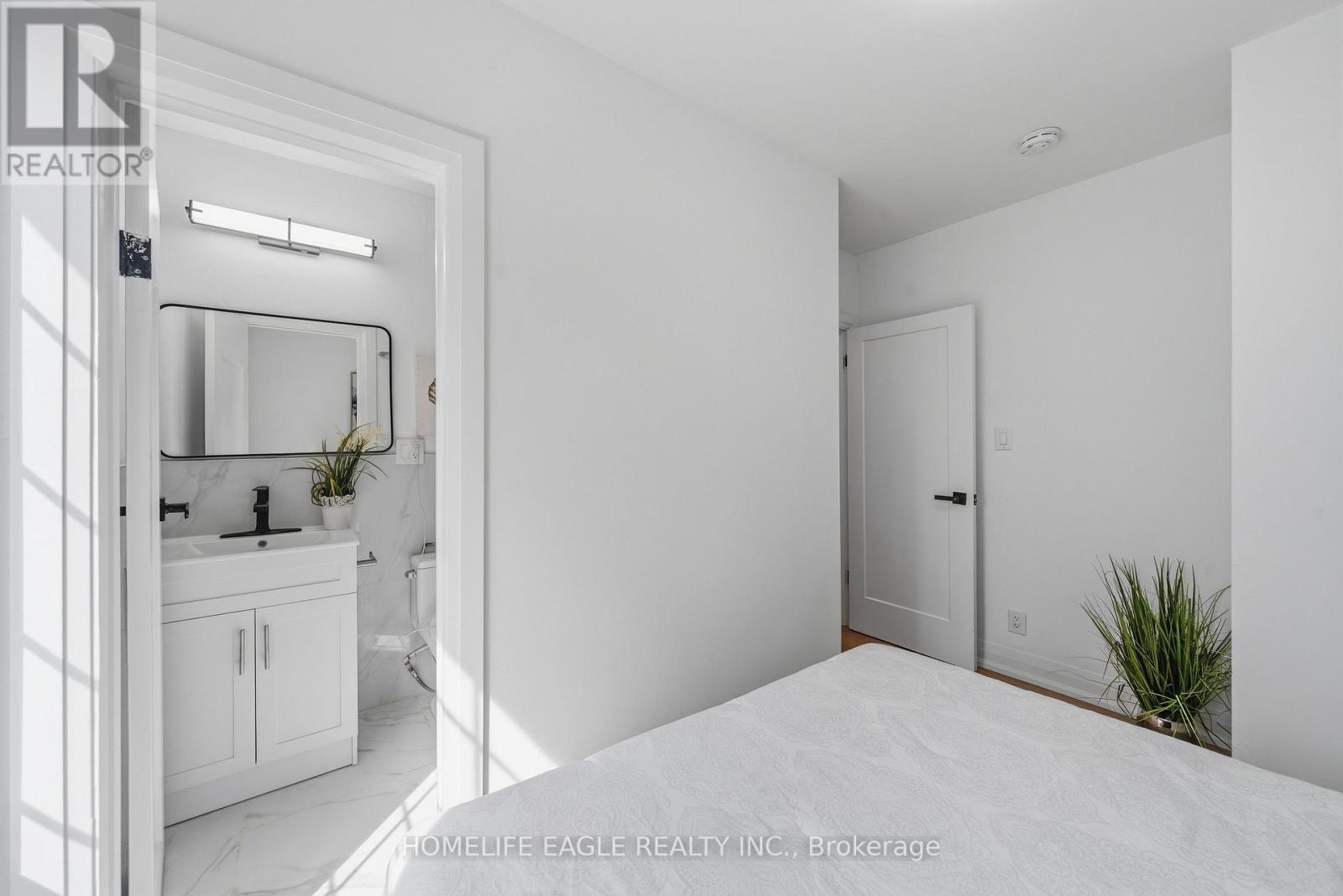 3 Bluewater Avenue Property Photo 11