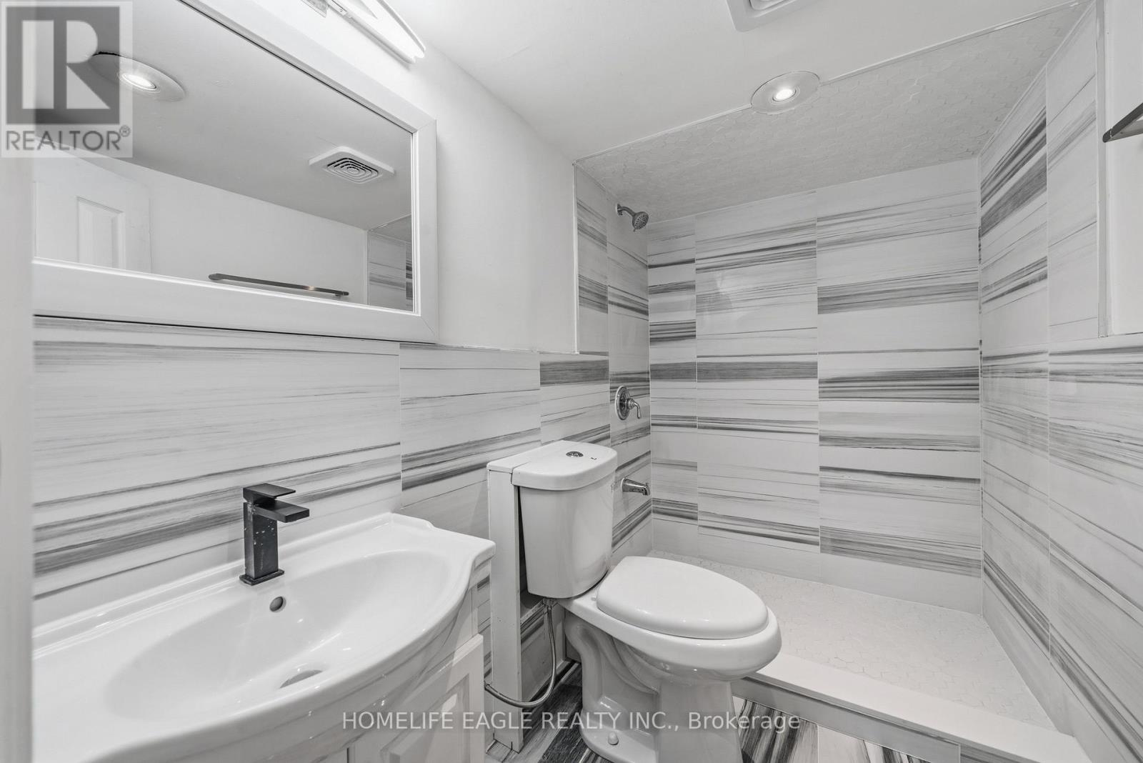 3 Bluewater Avenue Property Photo 17