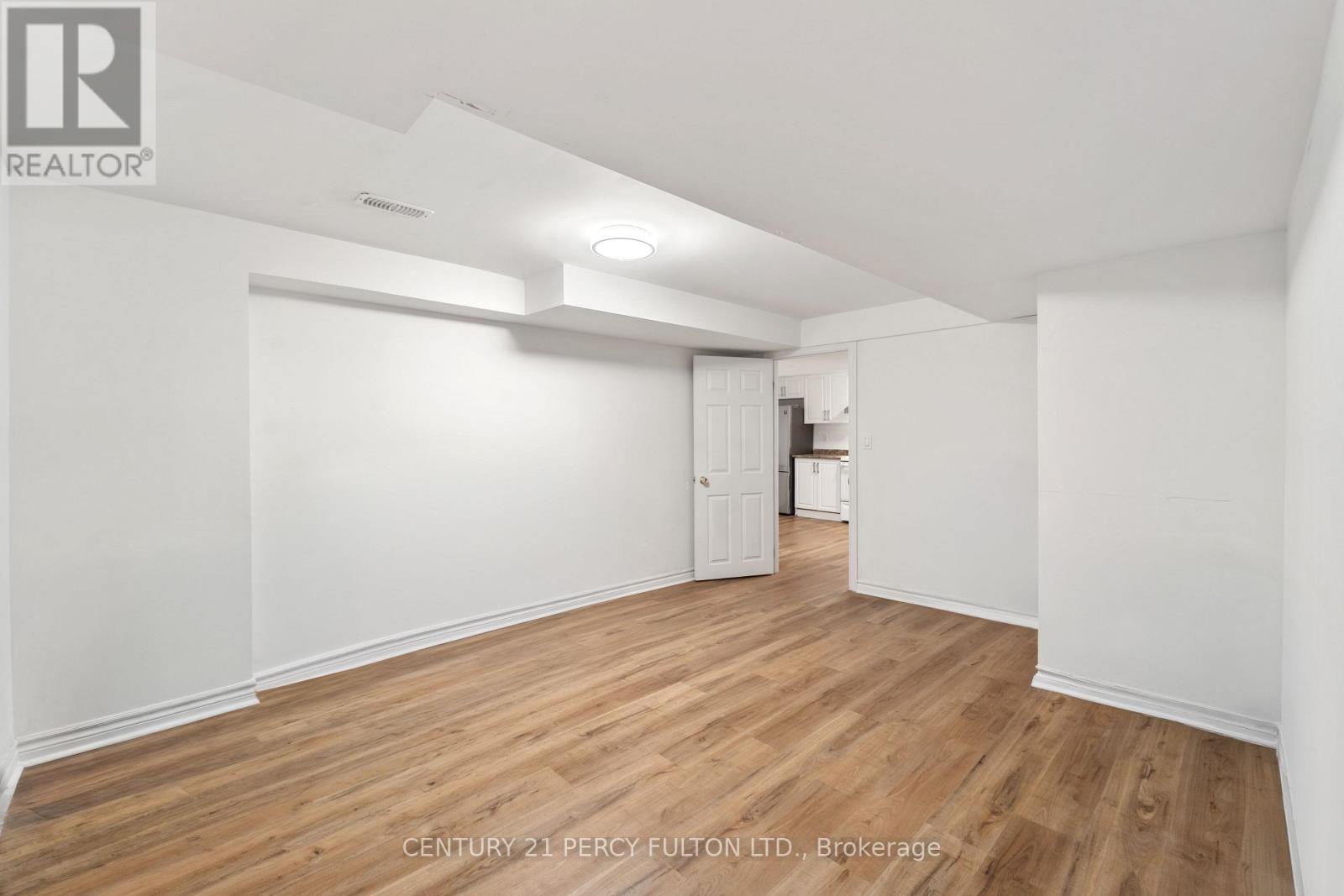 35 Weldon Street Property Photo 15