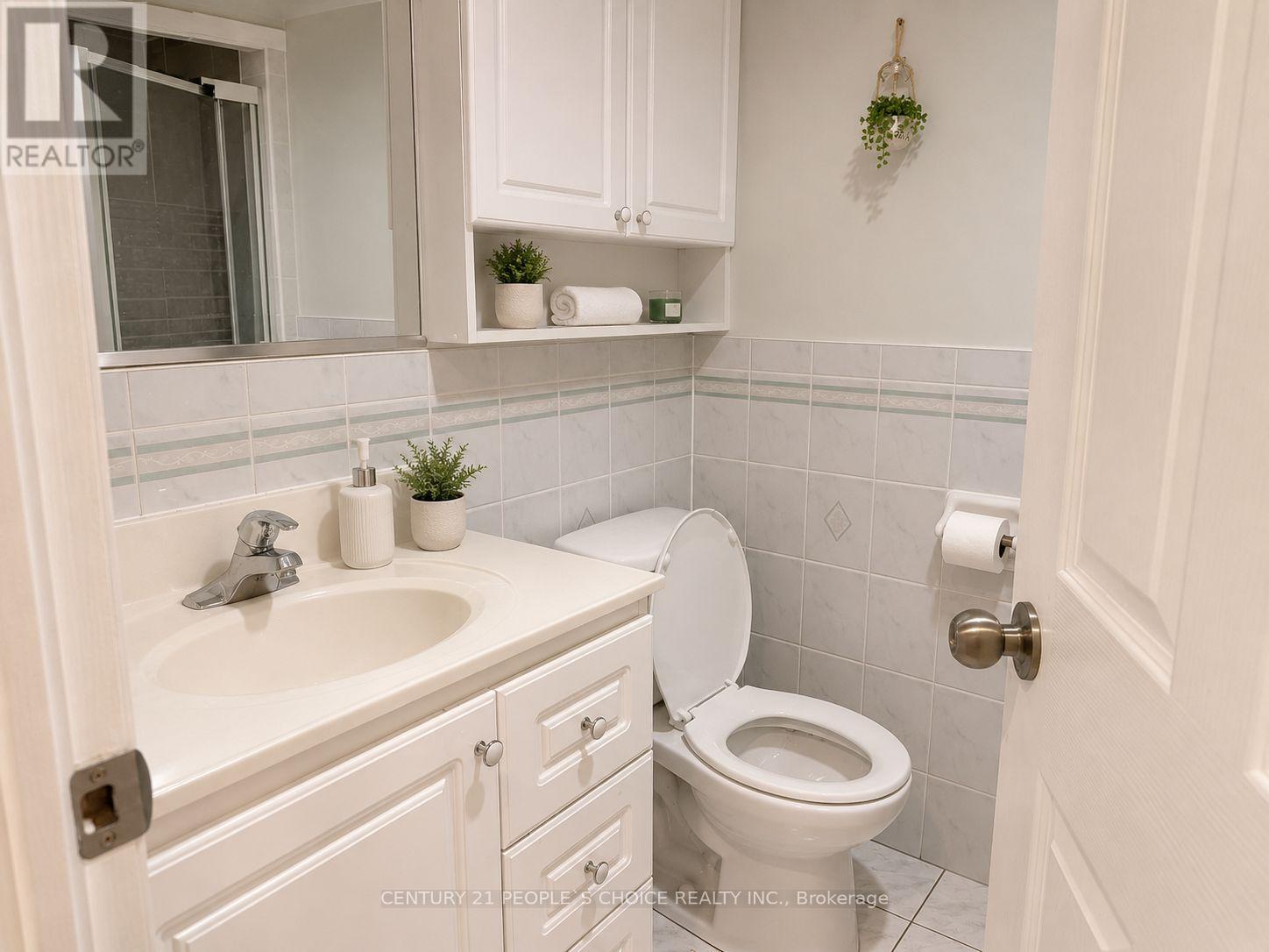 5 Mid Pines Road Property Photo 14