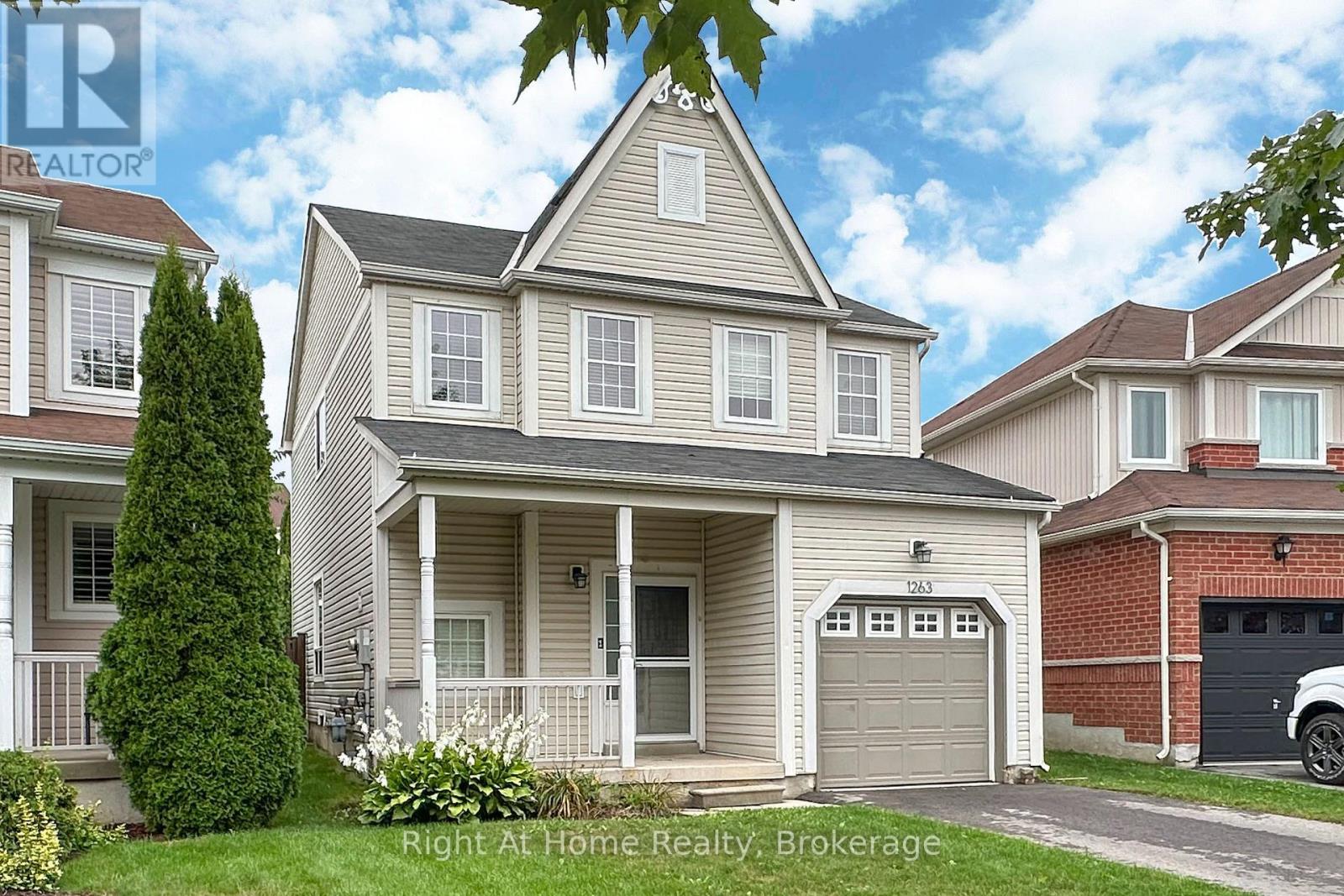 1263 Gyatt Crescent Photo de la propriété 1