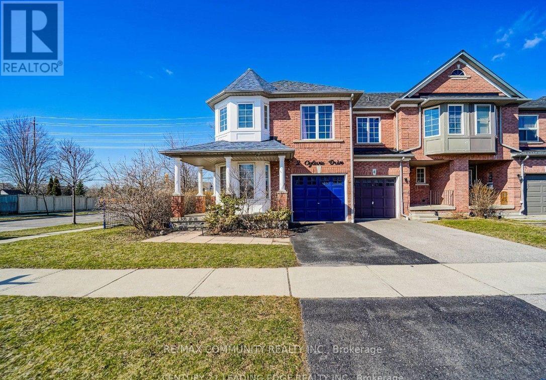 2 Oglevie Drive Property Photo 1