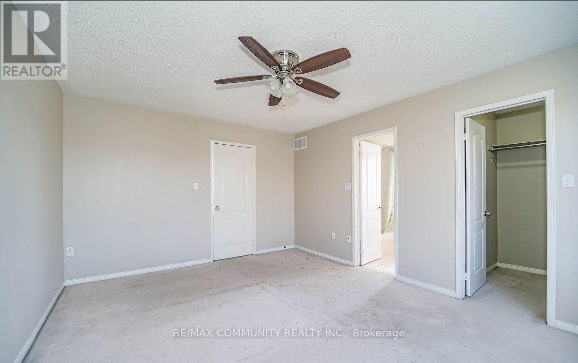 2 Oglevie Drive Property Photo 16