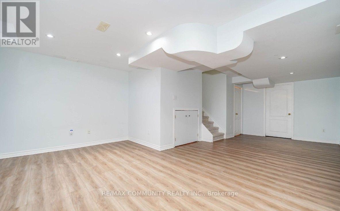 2 Oglevie Drive Property Photo 23