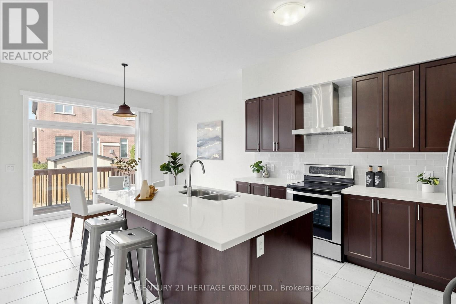 34 Micklefield Avenue Property Photo 6