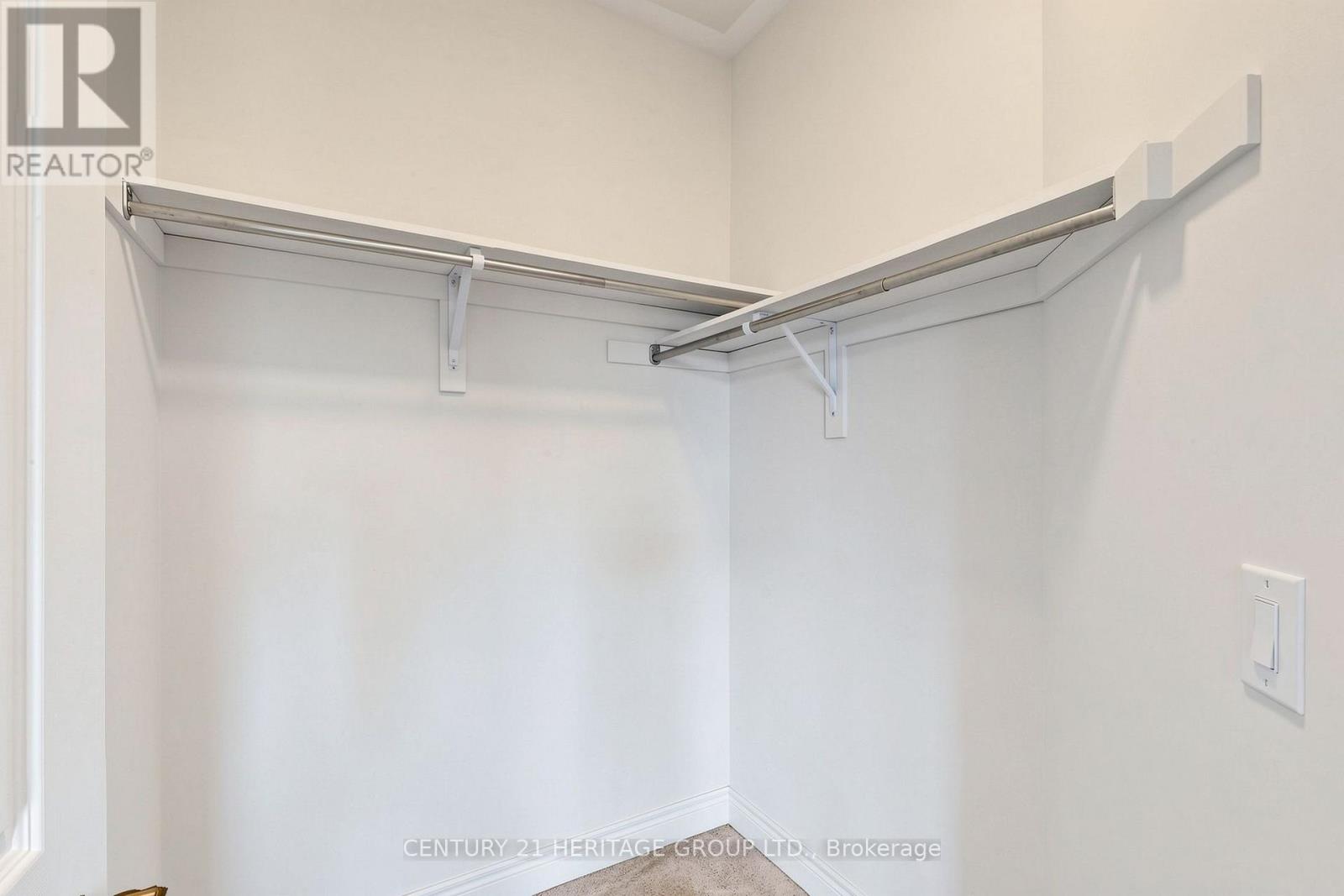 34 Micklefield Avenue Property Photo 26