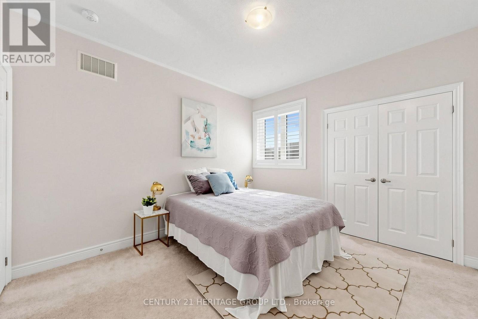34 Micklefield Avenue Property Photo 31