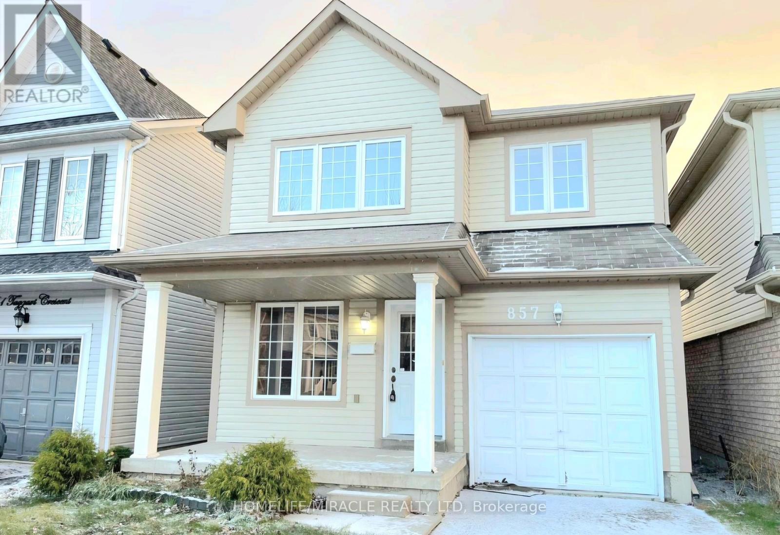 857 Taggart Crescent Photo de la propriété 1