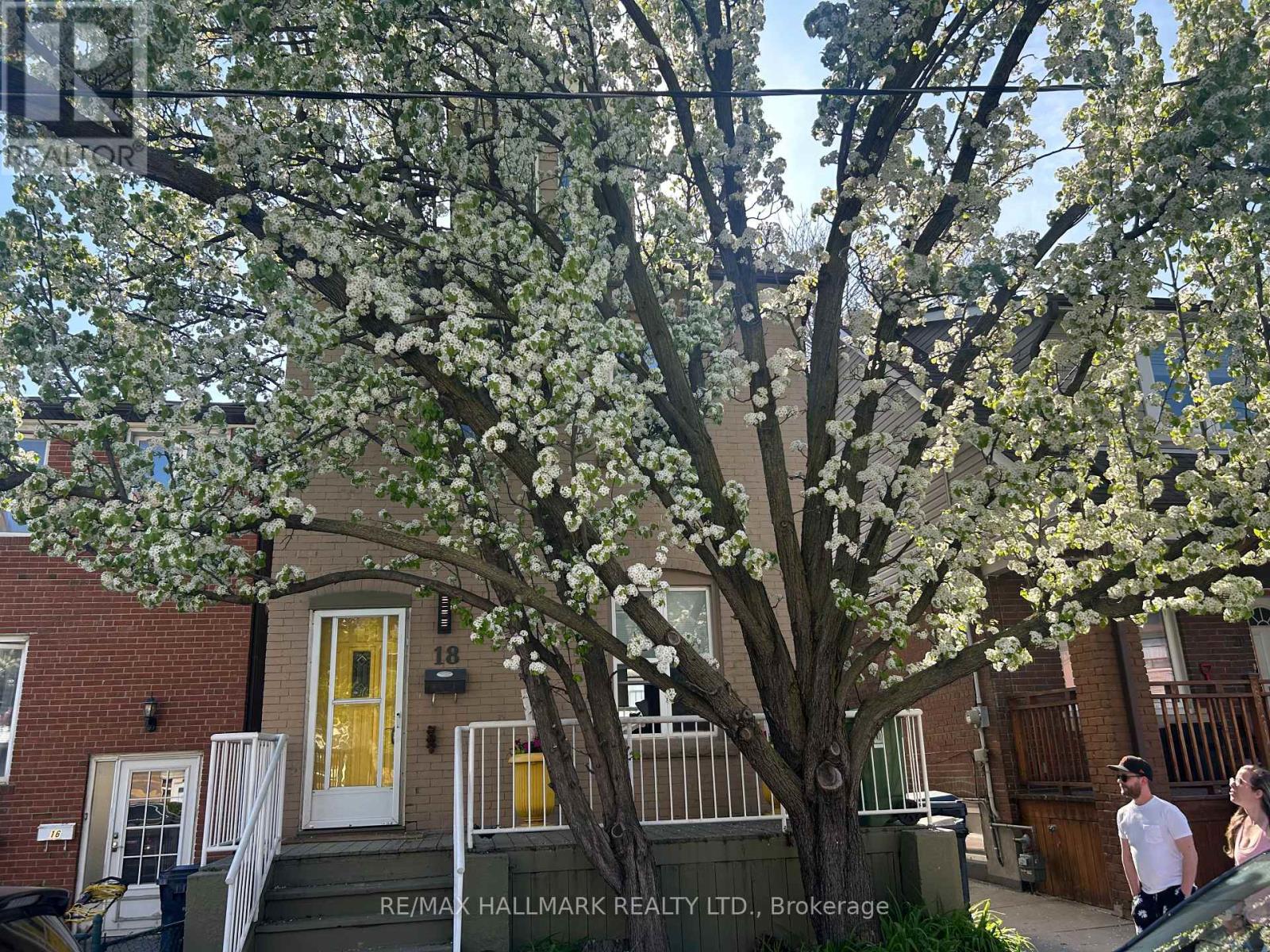 Upper - 18 Pape Avenue Property Photo 1