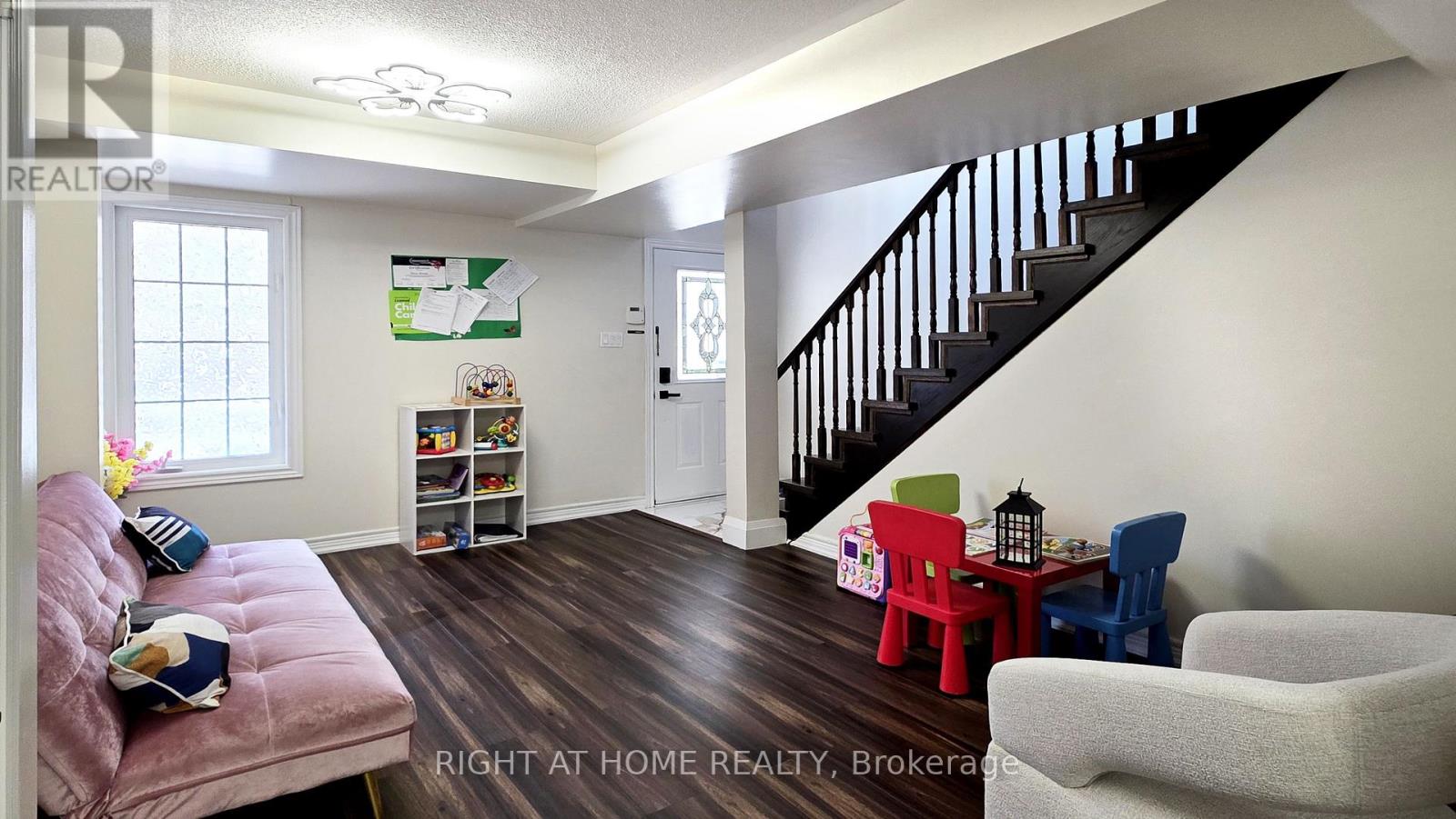 11 Pottle Lane Property Photo 2