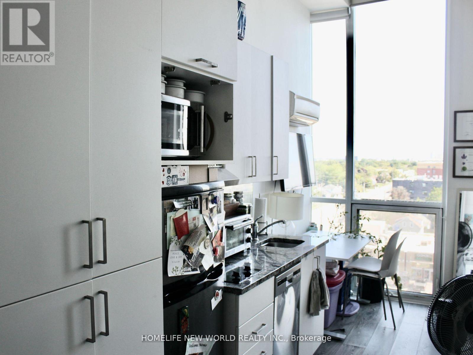 839 - 1900 Simcoe Street N Property Photo 3