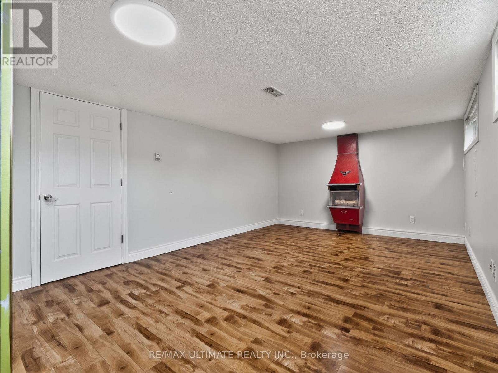 5 Mandarin Road Property Photo 9