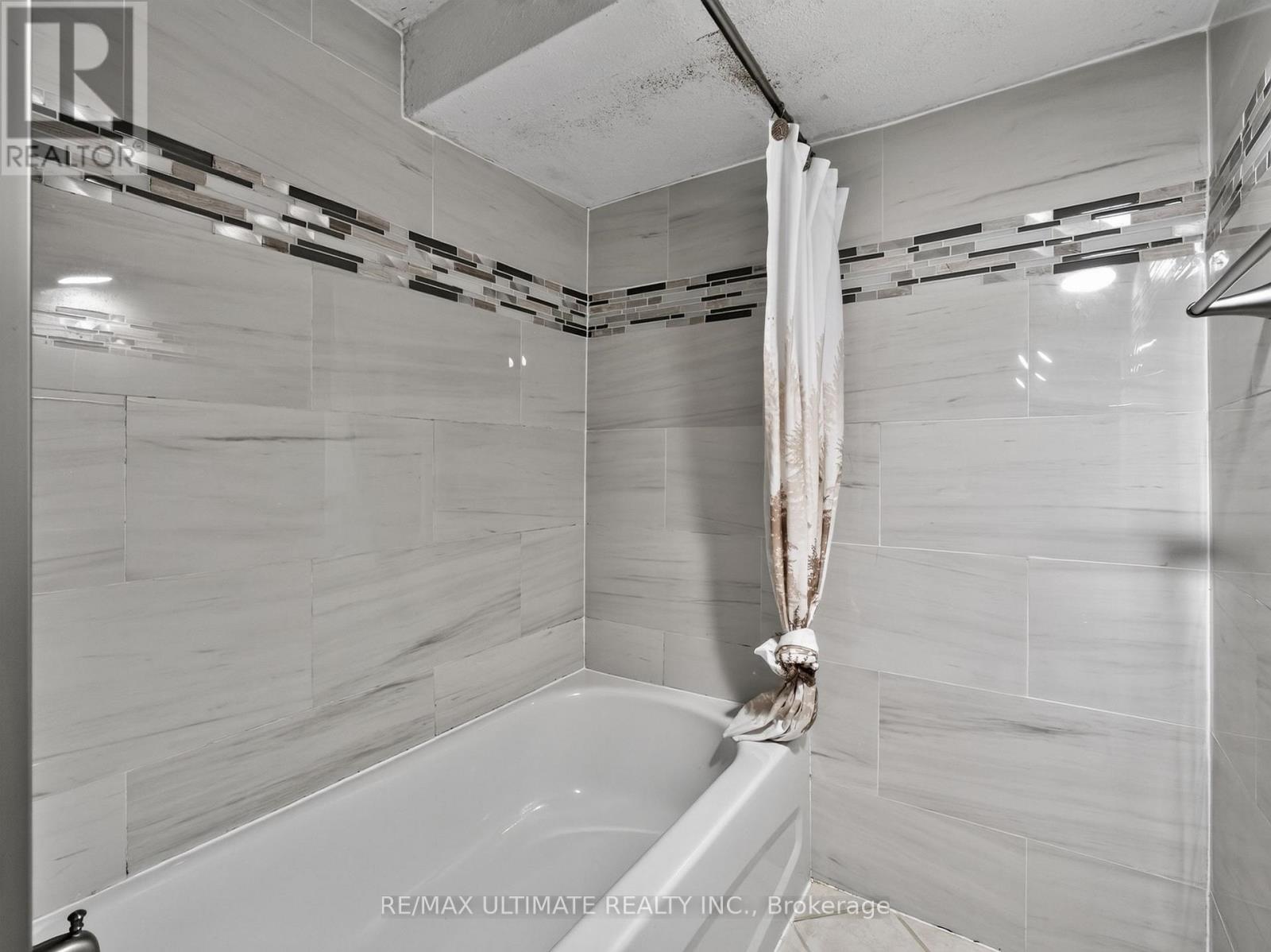 5 Mandarin Road Property Photo 18