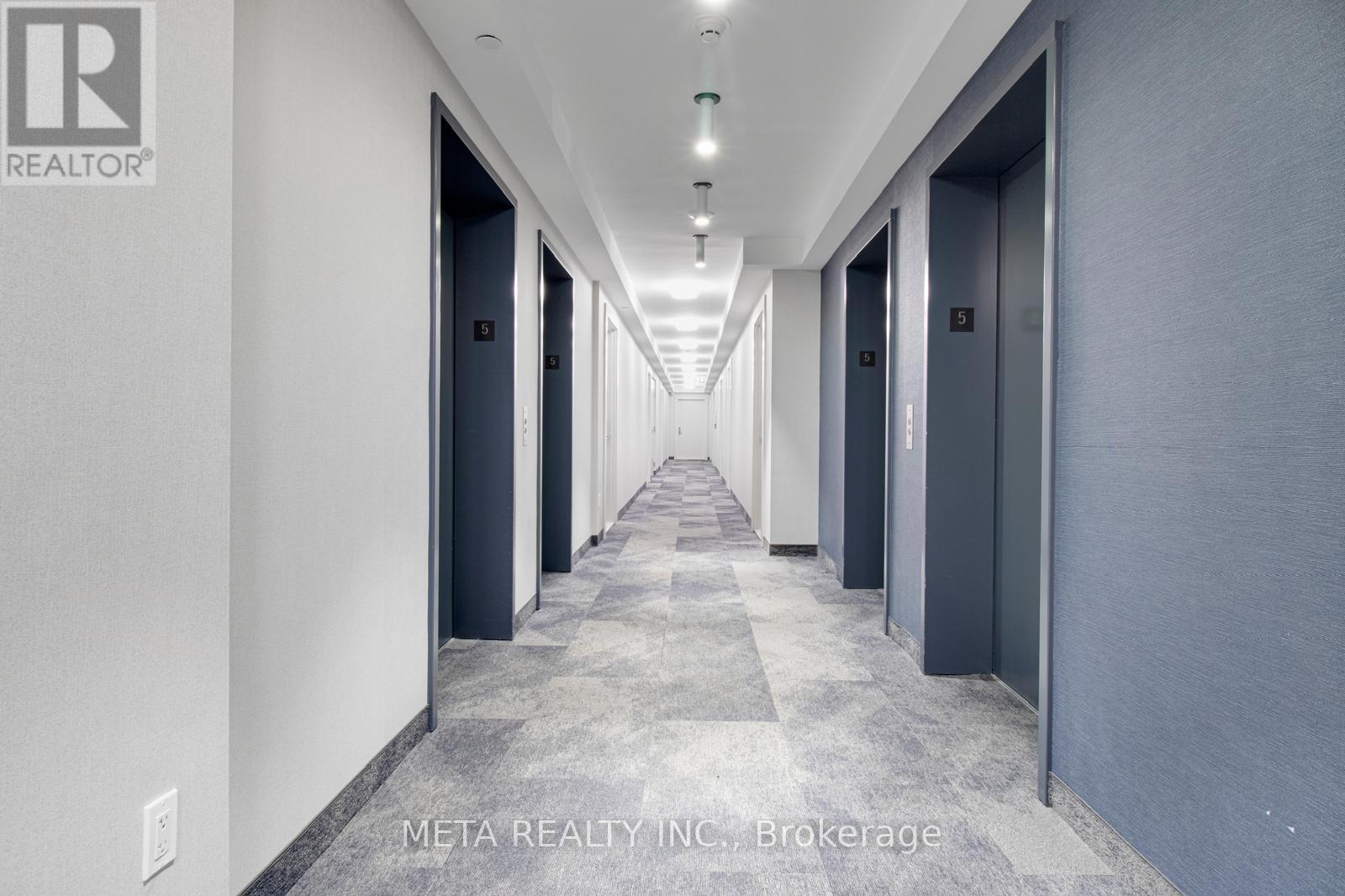 502 - 2550 Simcoe Street N Property Photo 10