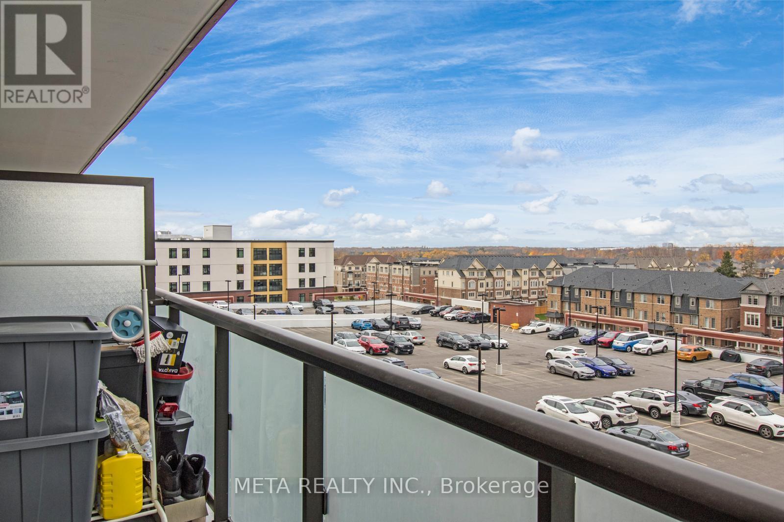 502 - 2550 Simcoe Street N Property Photo 11