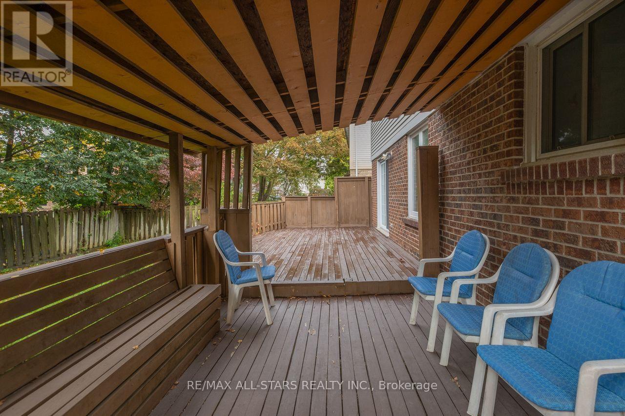10 Colette Drive Property Photo 5