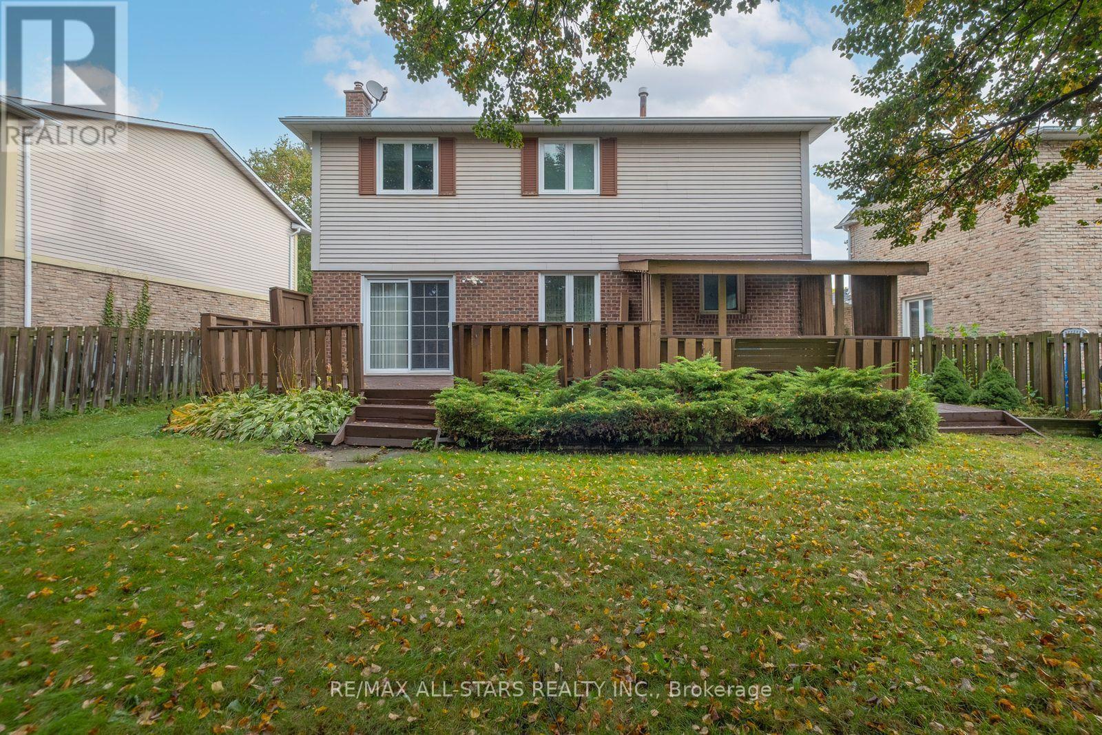 10 Colette Drive Property Photo 8