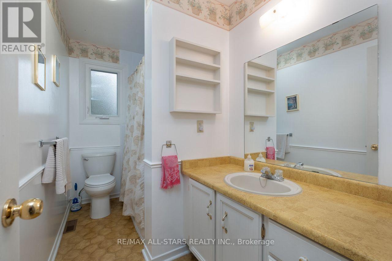 10 Colette Drive Property Photo 21