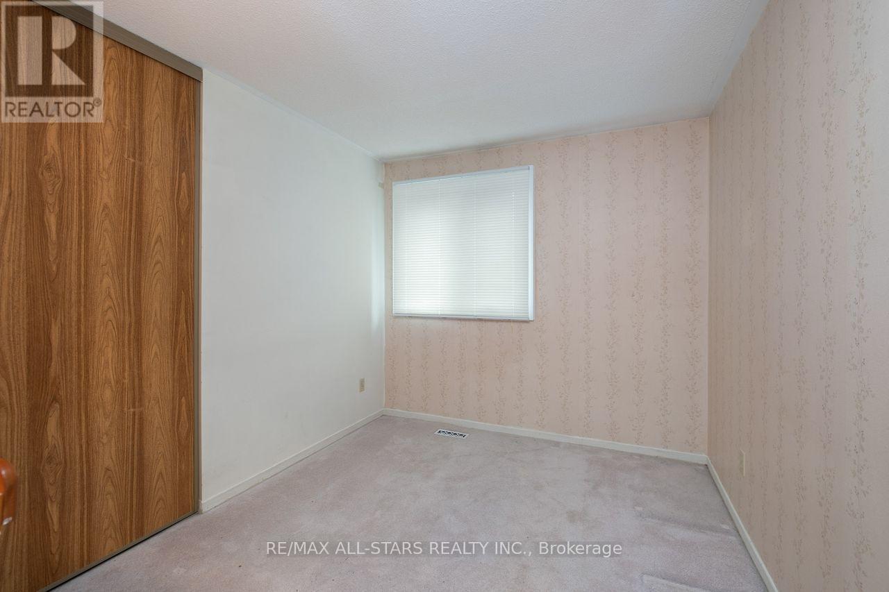 10 Colette Drive Property Photo 22