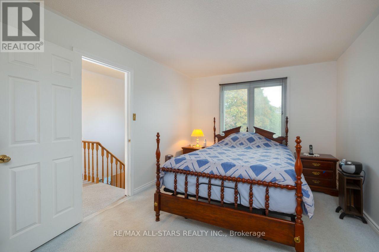 10 Colette Drive Property Photo 23