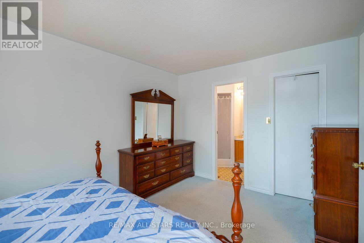 10 Colette Drive Property Photo 24
