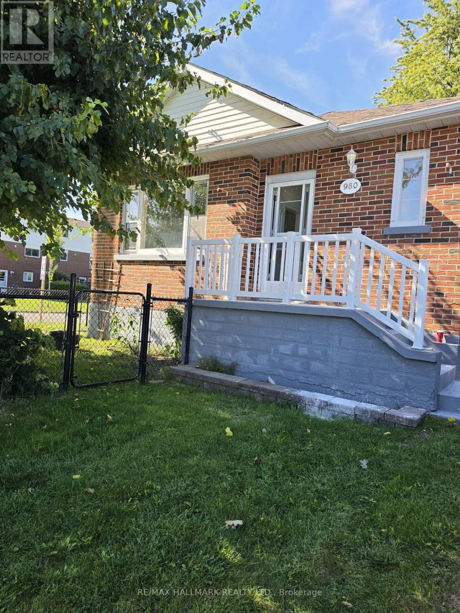 980 Glen Street Property Photo 1
