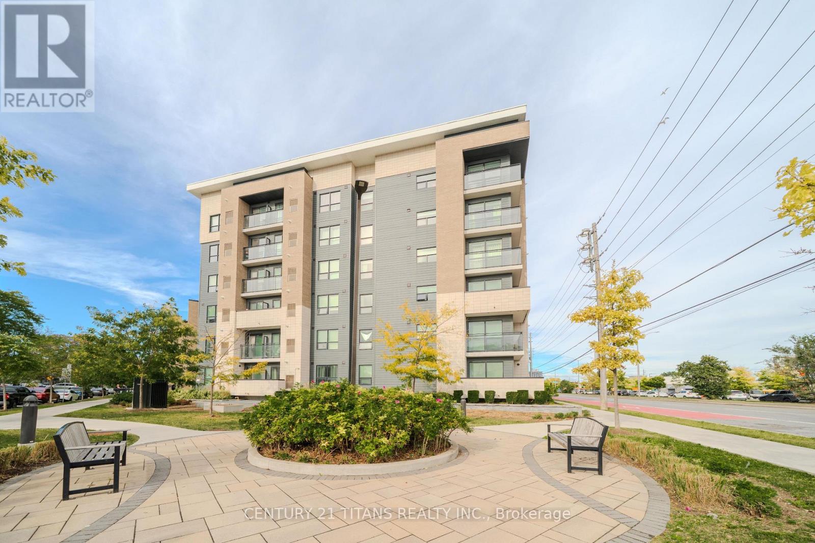 424 - 1 Falaise Road Property Photo 2