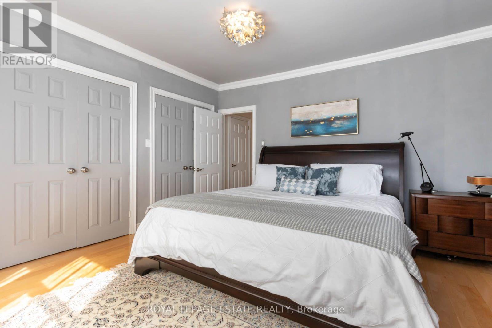 48 Bloomfield Avenue Property Photo 20