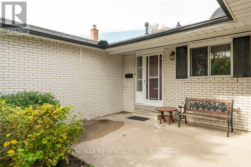38 Albacore Crescent Property Photo 2