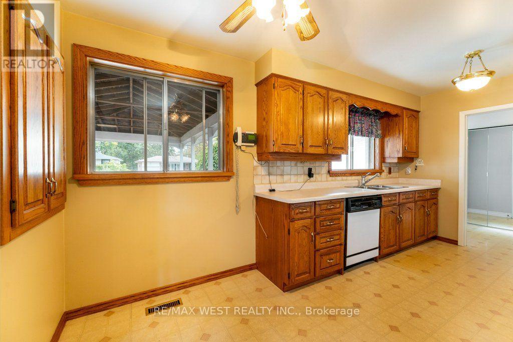 38 Albacore Crescent Property Photo 7