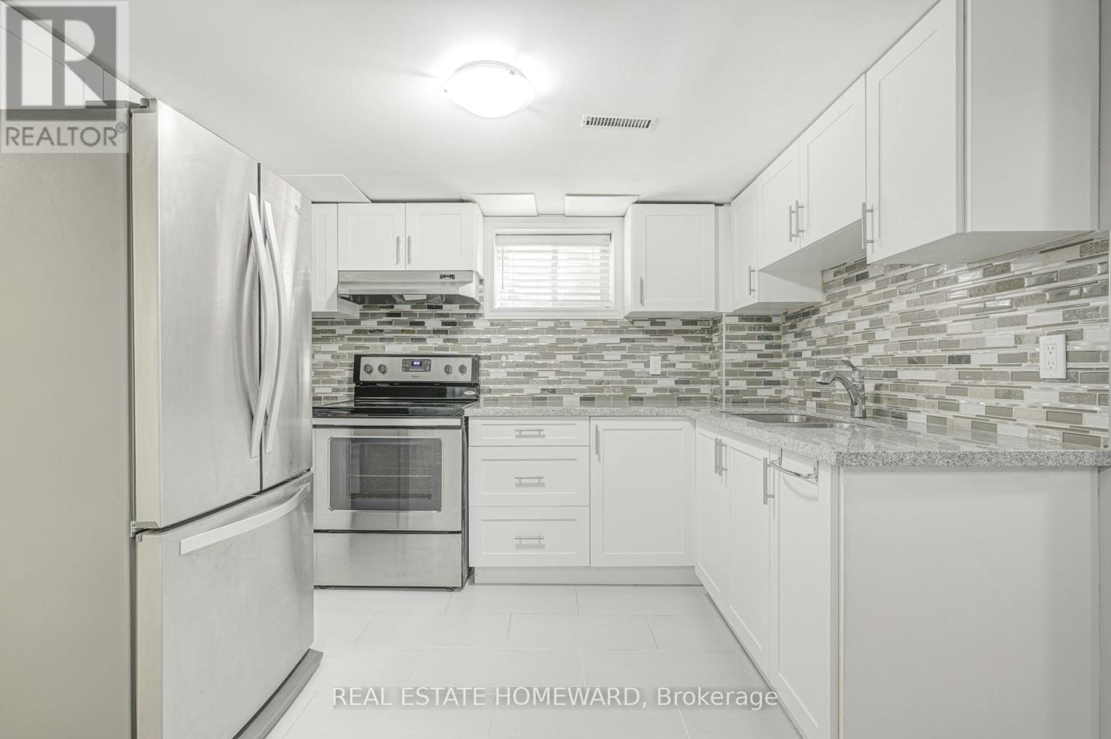 4 Moorecroft Crescent Property Photo 16