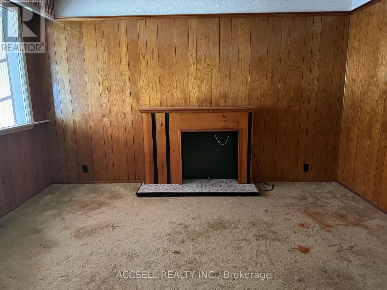 103 Donside Drive Property Photo 3