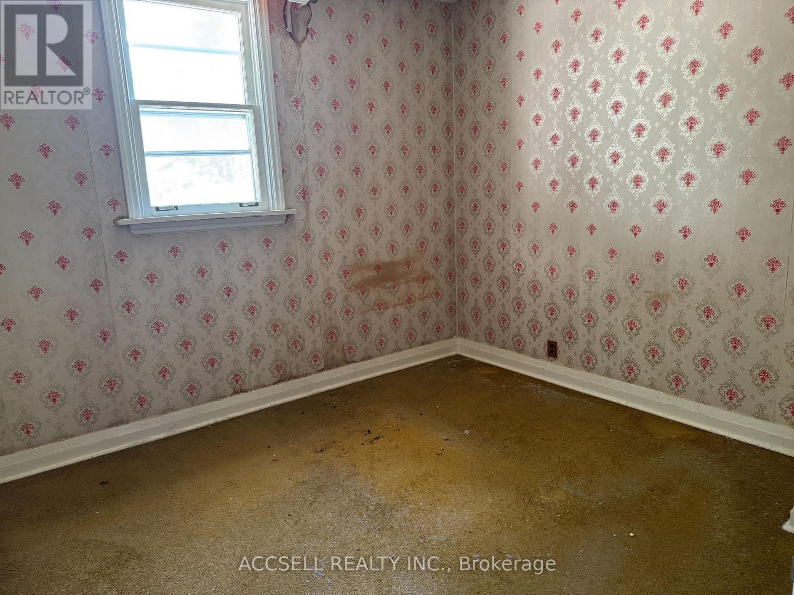 103 Donside Drive Property Photo 4